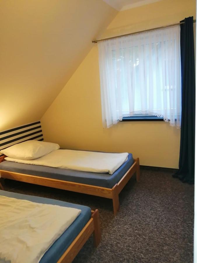 Domek Na Lesnej Pogorzelica  Buitenkant foto