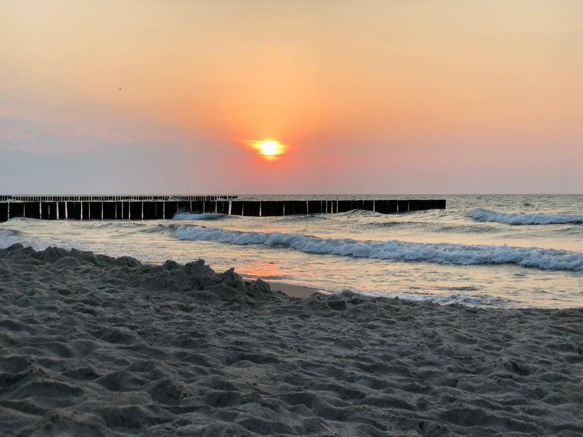 Domek Na Lesnej Pogorzelica  Buitenkant foto